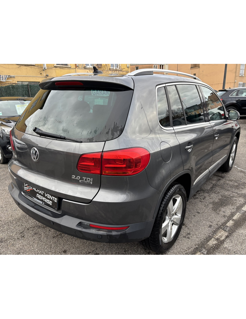 Volkswagen Tiguan 2.0 TDI BVA DSG 4 Motion Volkswagen Tiguan 2.0 TDI BVA DSG 4 Motion