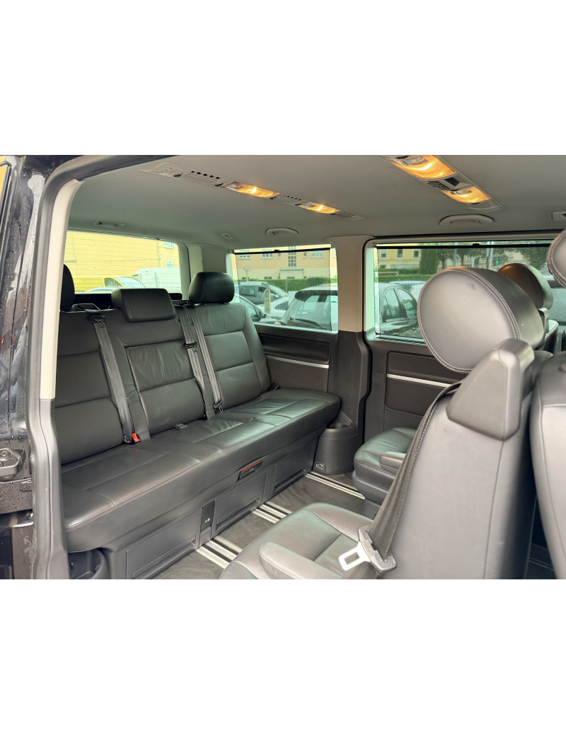 Volkswagen T5 Multivan 2.0 TDI Confortline 180 ch BVA Volkswagen T5 Multivan 2.0 TDI Confortline 180 ch BVA